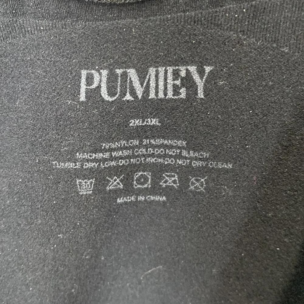 Pumiey black bodysuit  body shaper black‎